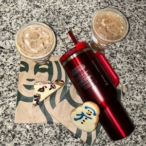 Starbucks x Stanley 40oz Holiday Tumbler